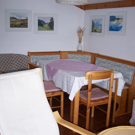 Haus Pock Appartement Presseggersee
