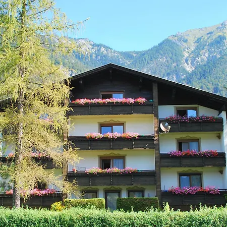 Haus Pock Presseggersee